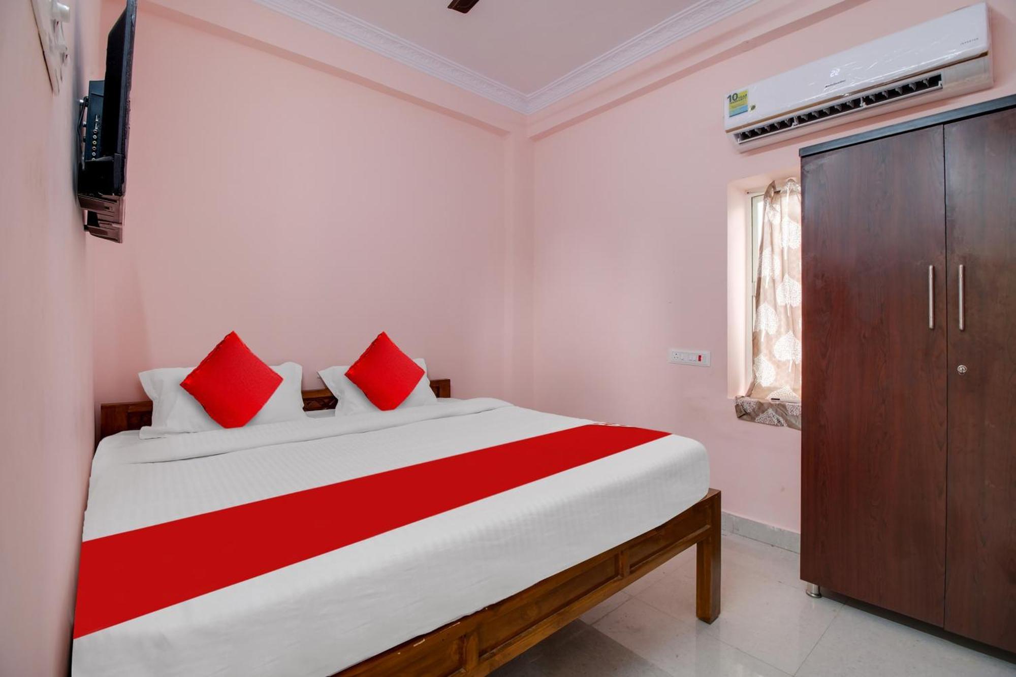 Hotel O Flagship 81233 Hotel Ns Guest Inn - II Bheemunipatnam Exteriér fotografie