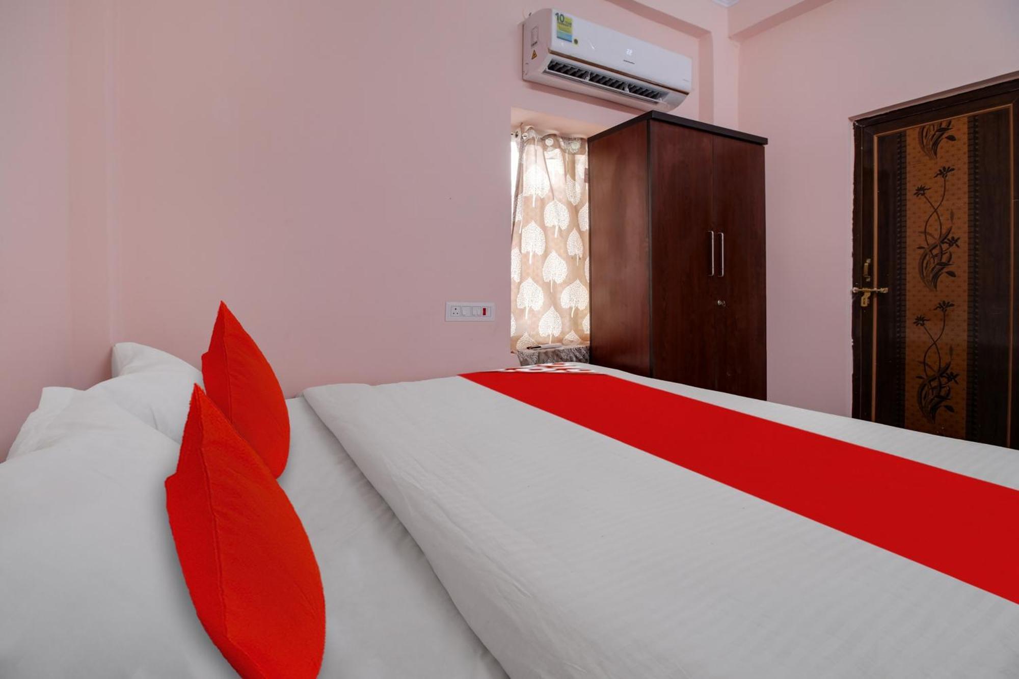 Hotel O Flagship 81233 Hotel Ns Guest Inn - II Bheemunipatnam Exteriér fotografie